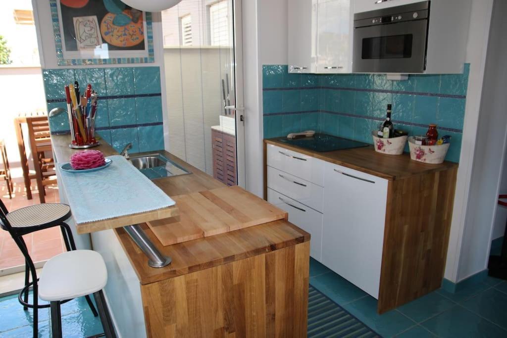 Suite La Fantella Attico In Centro San Benedetto del Tronto Bagian luar foto